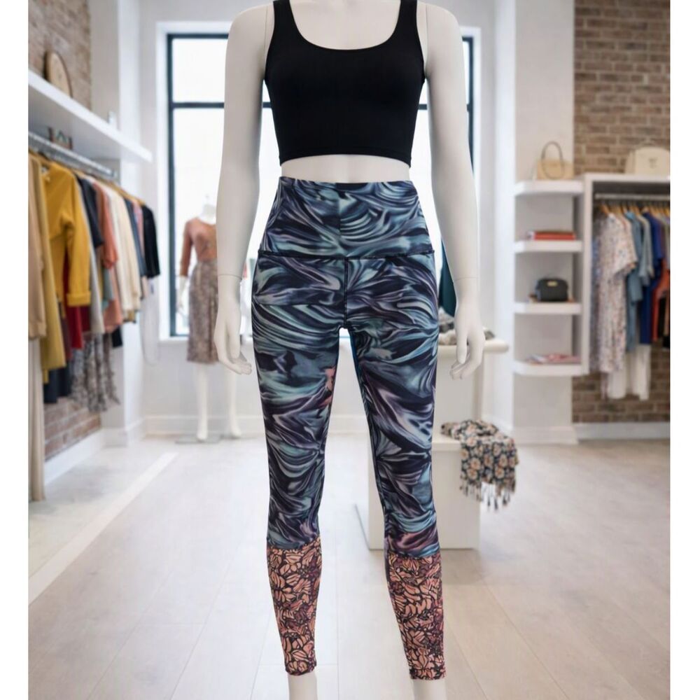 Onzie Women’s High‑Rise Midi Legging Multicolor Print Size XS (NWOT)